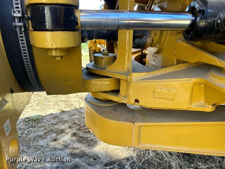 image for item DQ1051 2016 Caterpillar 730C  haul truck