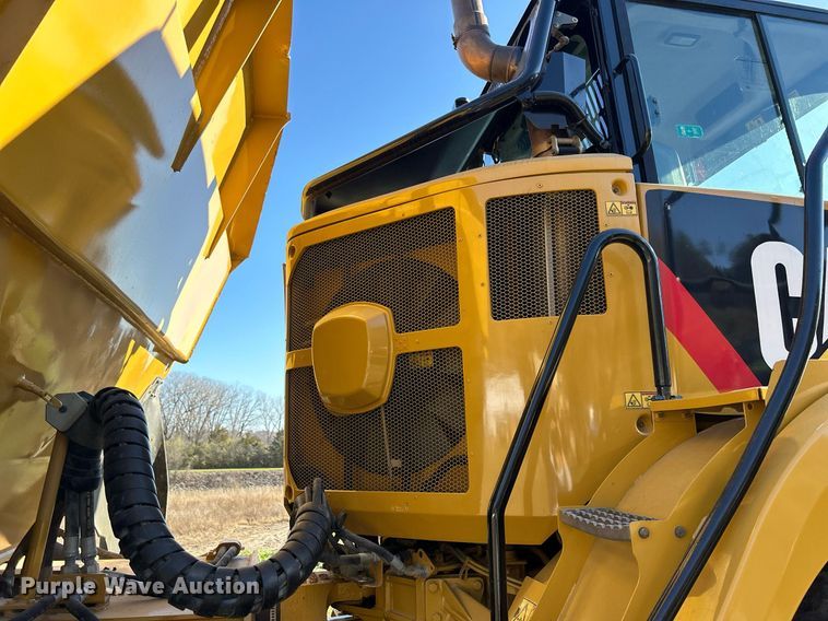 image for item DQ1051 2016 Caterpillar 730C  haul truck