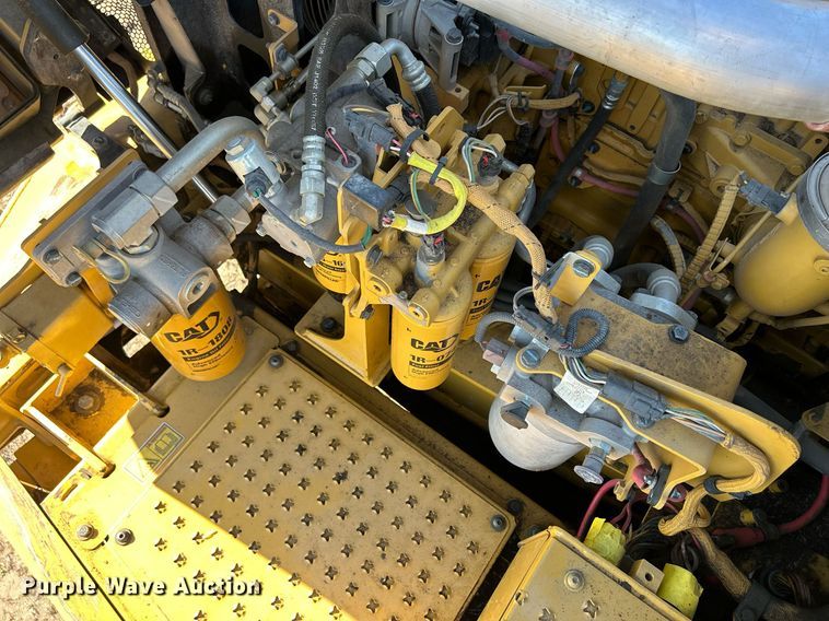 image for item DQ1051 2016 Caterpillar 730C  haul truck