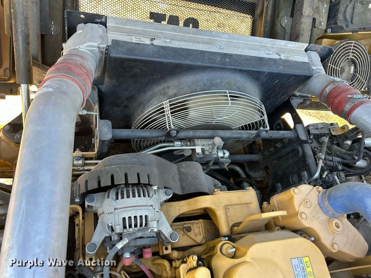 image for item DQ1051 2016 Caterpillar 730C  haul truck