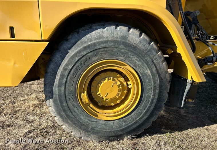 image for item DQ1051 2016 Caterpillar 730C  haul truck