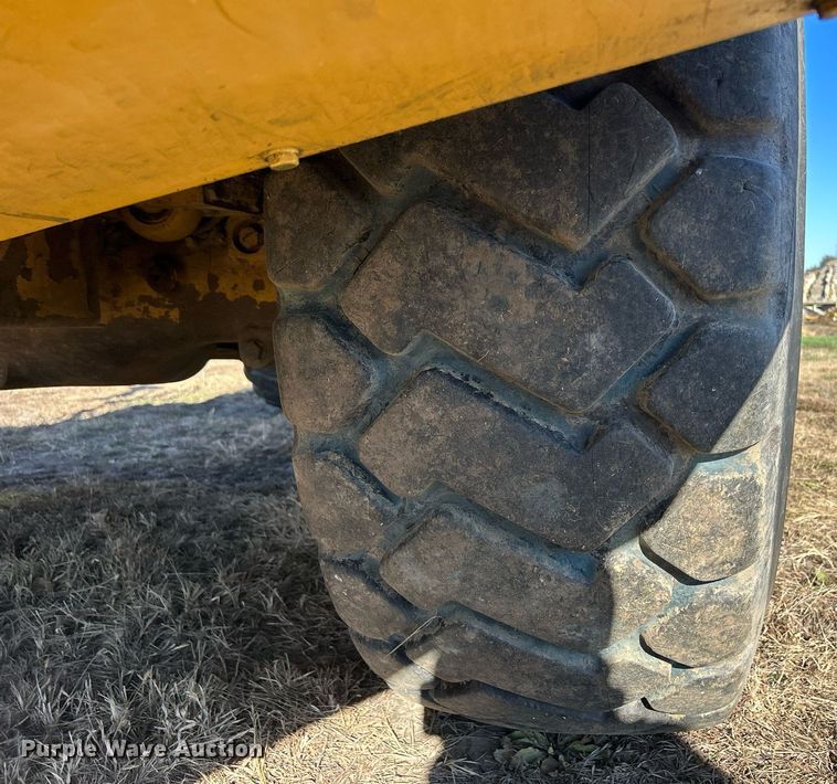 image for item DQ1051 2016 Caterpillar 730C  haul truck