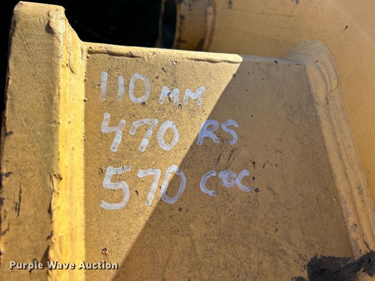 image for item DQ1054 48" W excavator bucket