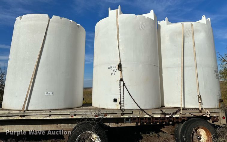 image for item DQ1513 (3) tanks