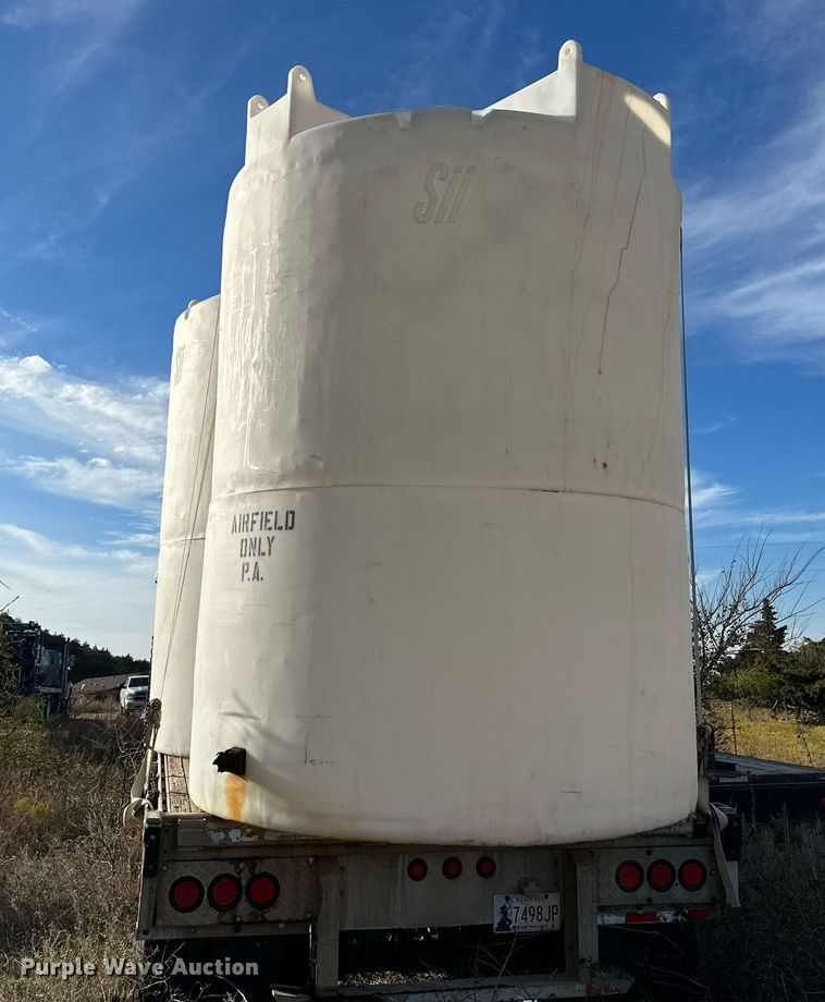 image for item DQ1513 (3) tanks