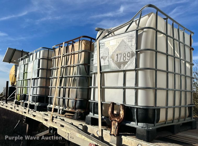 image for item DQ1514 (8) poly totes