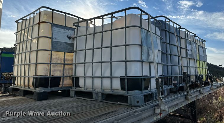 image for item DQ1514 (8) poly totes