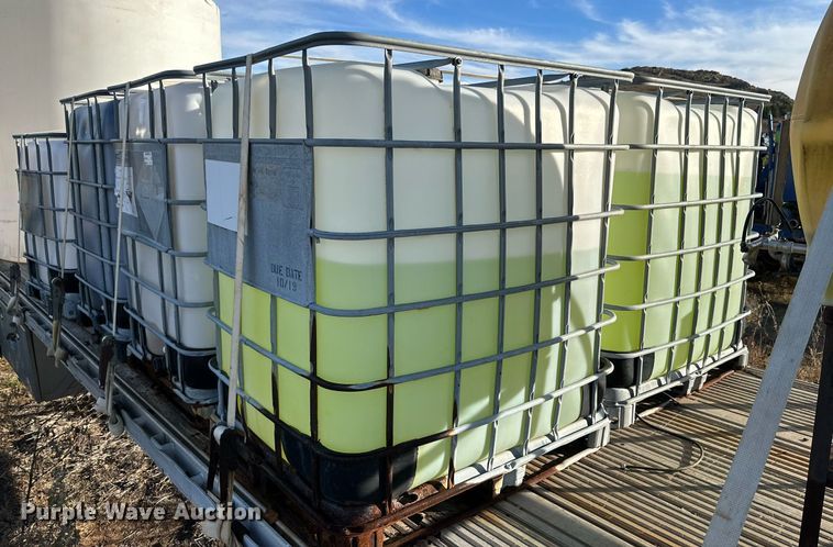 image for item DQ1514 (8) poly totes