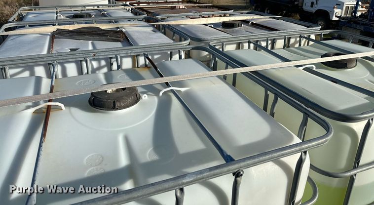 image for item DQ1514 (8) poly totes