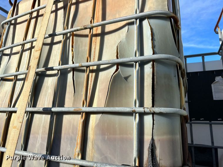 image for item DQ1514 (8) poly totes