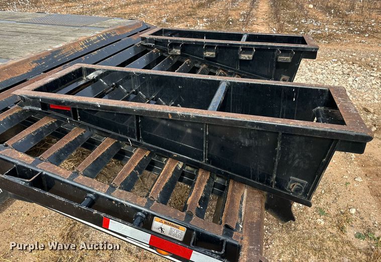 image for item DQ1518 2016 Felling  drop deck equipment trailer