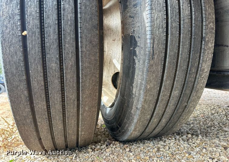 image for item DQ1518 2016 Felling  drop deck equipment trailer