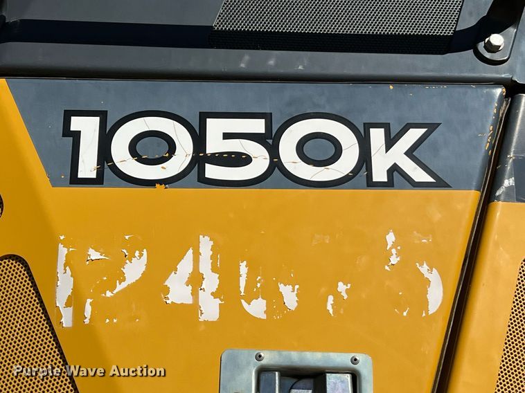 image for item DQ2264 2015 John Deere 1050K  dozer