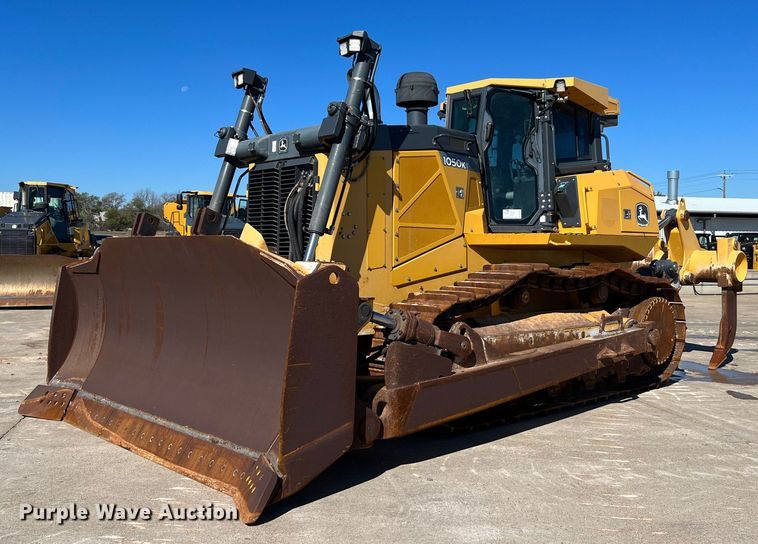 image for item DQ2265 2015 John Deere 1050K  dozer