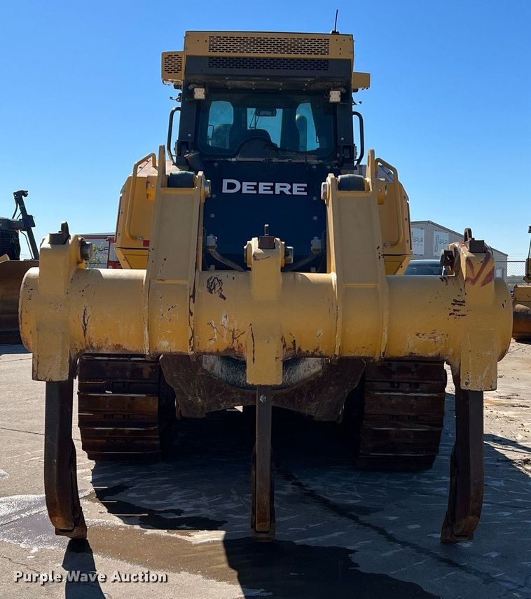 image for item DQ2265 2015 John Deere 1050K  dozer