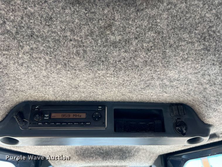 image for item DQ2265 2015 John Deere 1050K  dozer