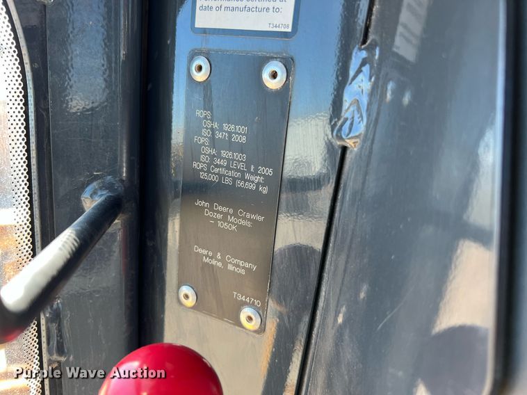 image for item DQ2265 2015 John Deere 1050K  dozer