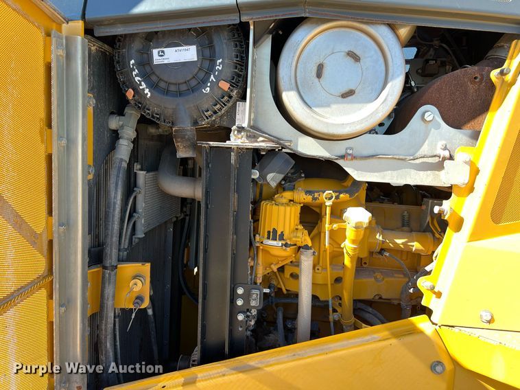 image for item DQ2265 2015 John Deere 1050K  dozer