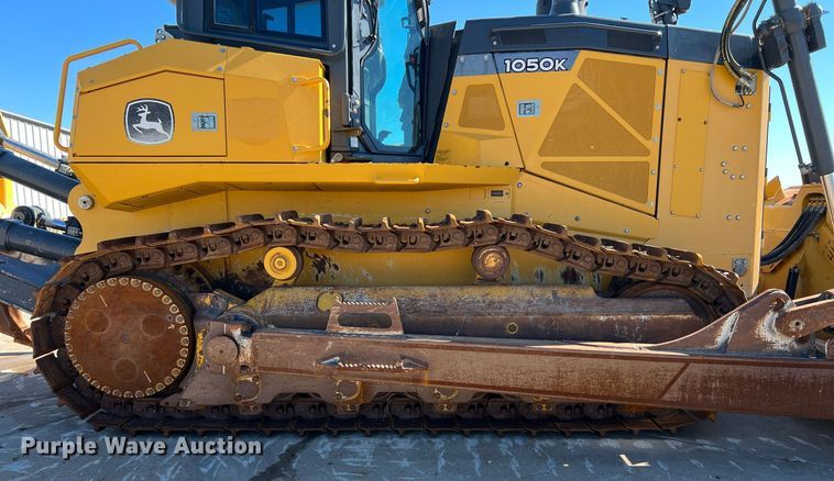 image for item DQ2265 2015 John Deere 1050K  dozer