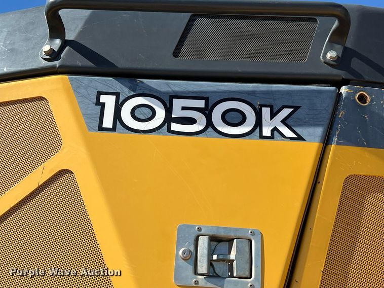 image for item DQ2265 2015 John Deere 1050K  dozer
