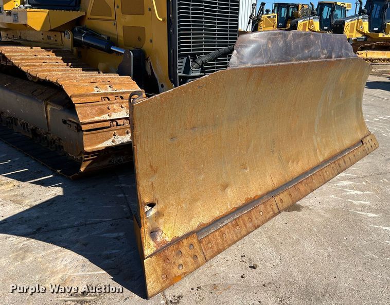 image for item DQ2266 2018 John Deere 850K WLT  dozer