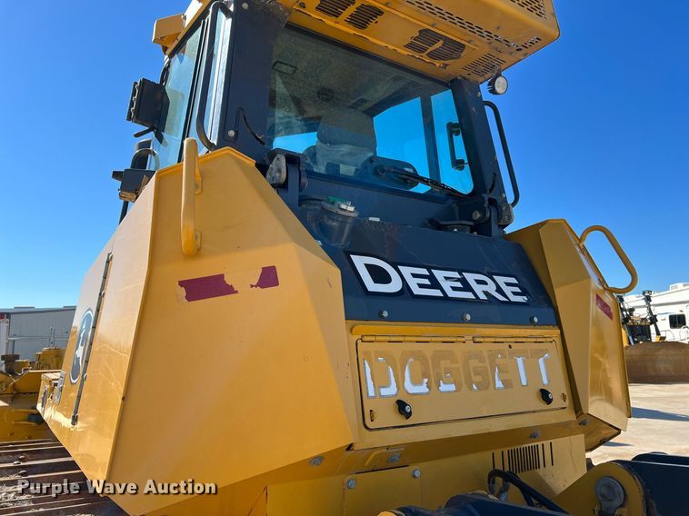 image for item DQ2266 2018 John Deere 850K WLT  dozer