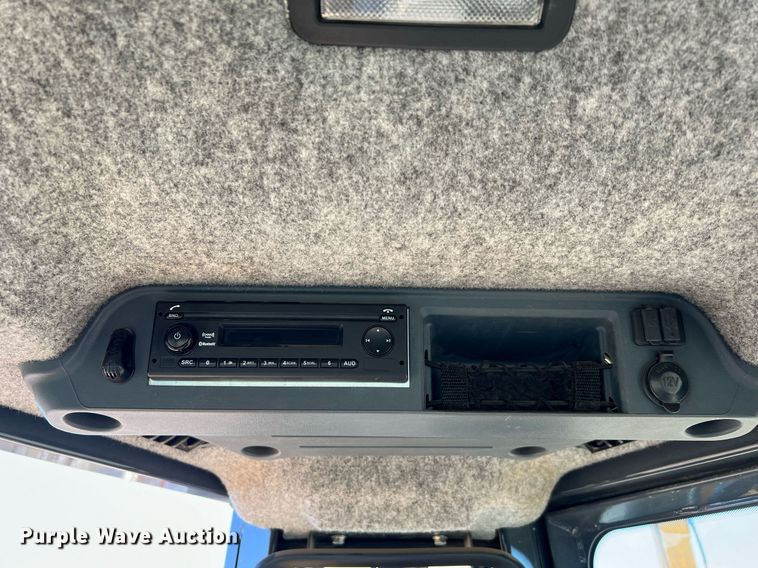 image for item DQ2266 2018 John Deere 850K WLT  dozer