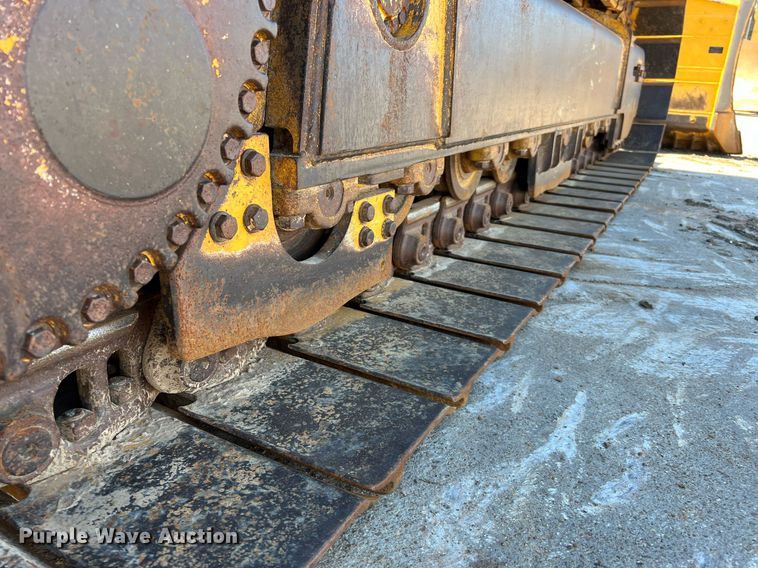 image for item DQ2266 2018 John Deere 850K WLT  dozer