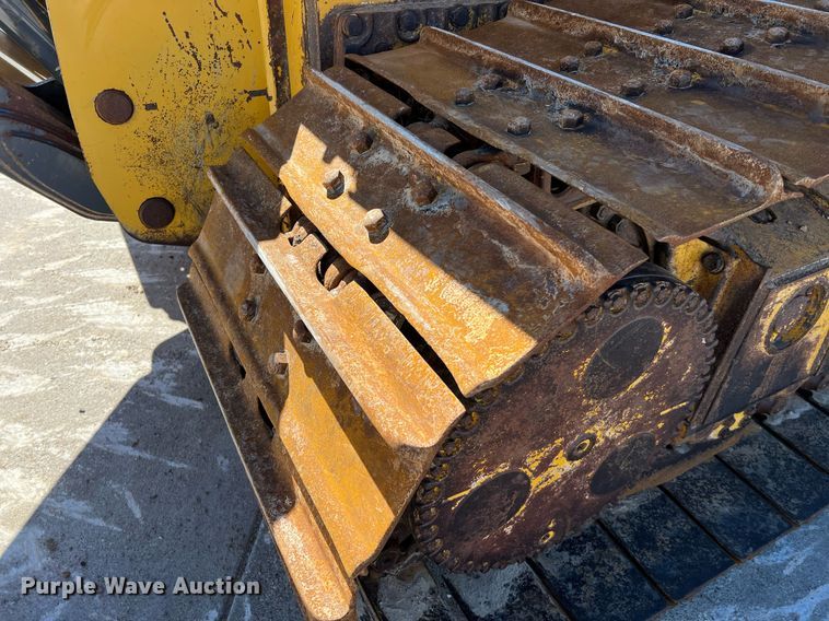 image for item DQ2266 2018 John Deere 850K WLT  dozer