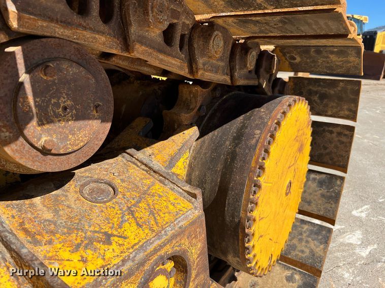 image for item DQ2266 2018 John Deere 850K WLT  dozer