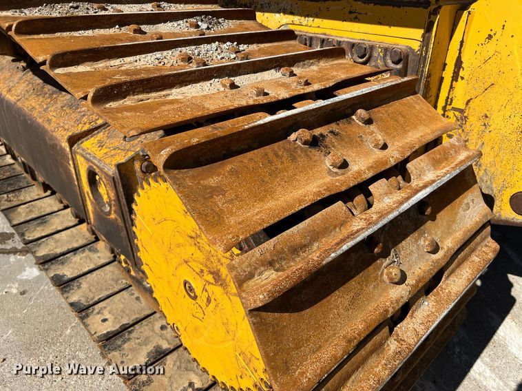 image for item DQ2266 2018 John Deere 850K WLT  dozer