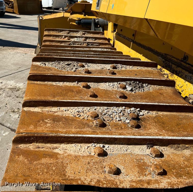 image for item DQ2266 2018 John Deere 850K WLT  dozer