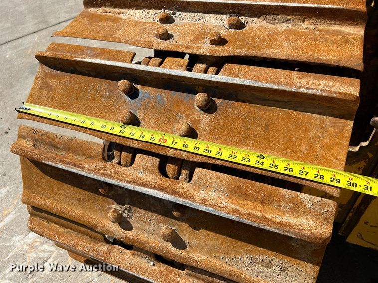 image for item DQ2266 2018 John Deere 850K WLT  dozer