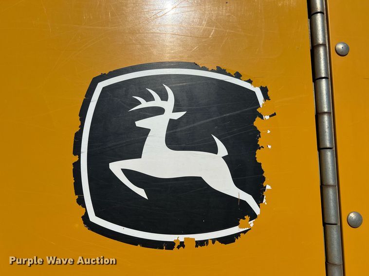 image for item DQ2266 2018 John Deere 850K WLT  dozer