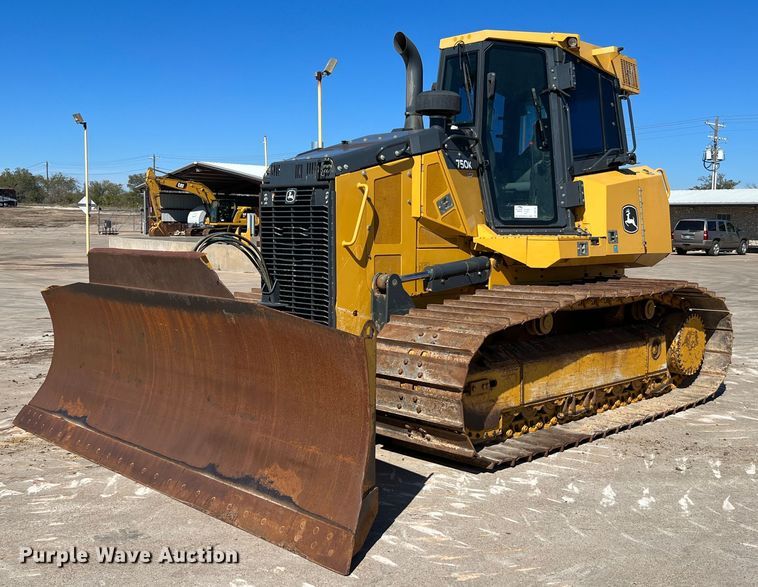 image for item DQ2267 2019 John Deere 750K LGP  dozer