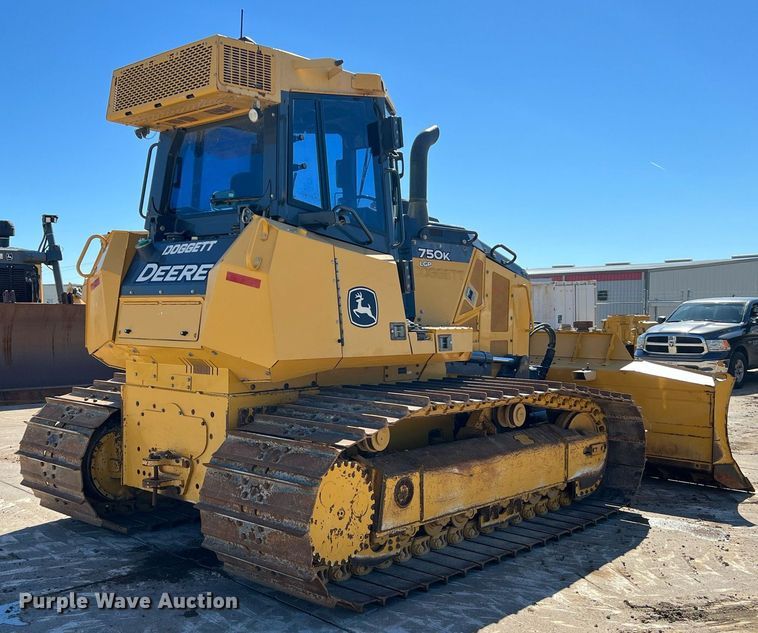 image for item DQ2267 2019 John Deere 750K LGP  dozer