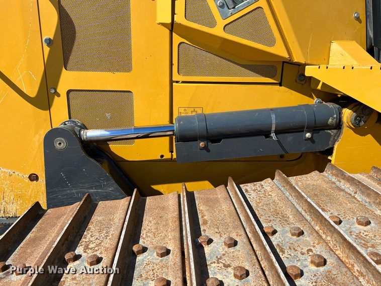 image for item DQ2267 2019 John Deere 750K LGP  dozer