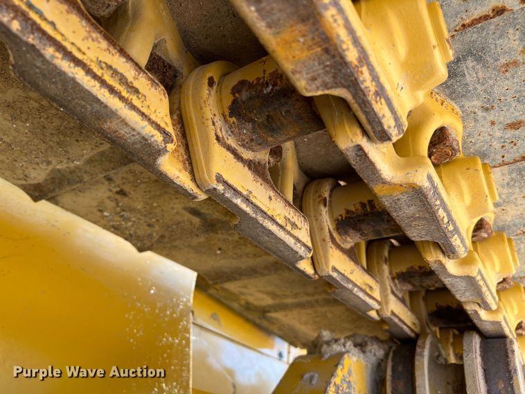 image for item DQ2267 2019 John Deere 750K LGP  dozer