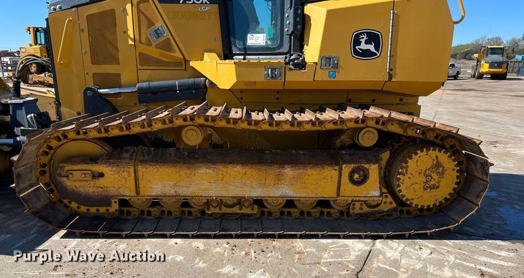 image for item DQ2267 2019 John Deere 750K LGP  dozer