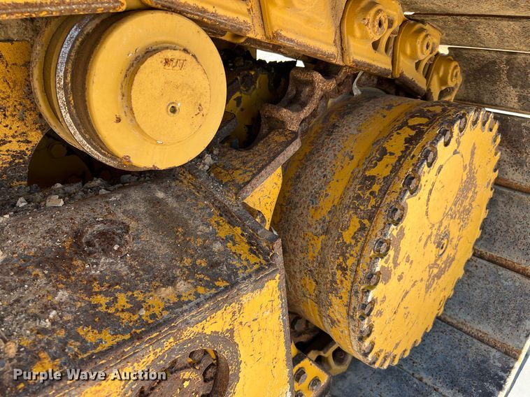 image for item DQ2267 2019 John Deere 750K LGP  dozer