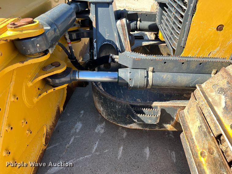 image for item DQ2268 2018 John Deere 750K LGP  dozer