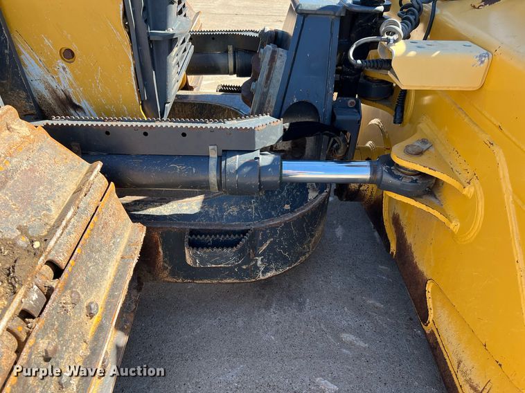 image for item DQ2268 2018 John Deere 750K LGP  dozer