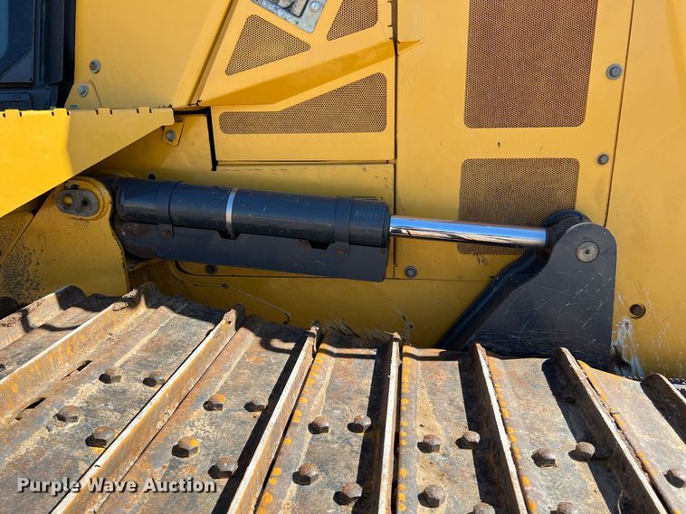 image for item DQ2268 2018 John Deere 750K LGP  dozer