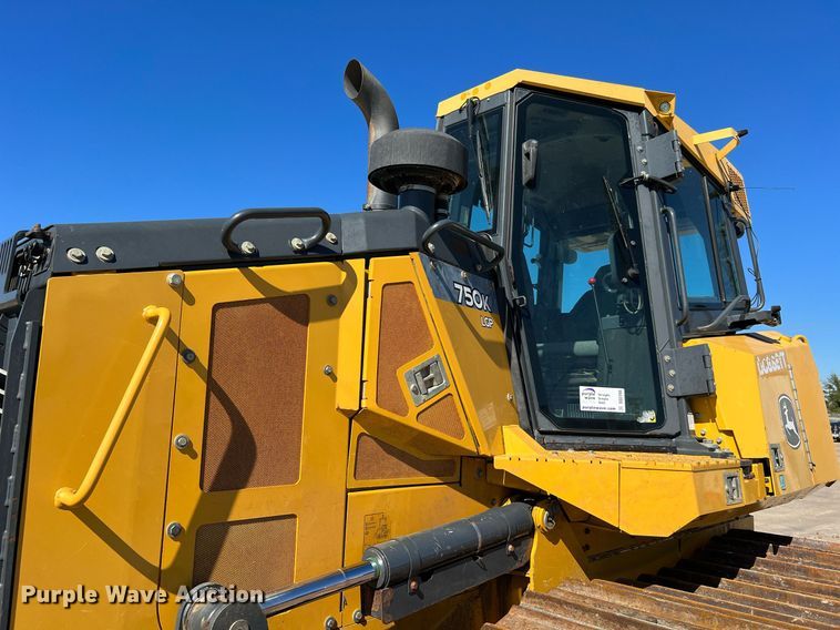 image for item DQ2268 2018 John Deere 750K LGP  dozer