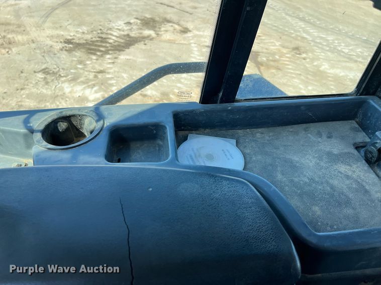 image for item DQ2268 2018 John Deere 750K LGP  dozer