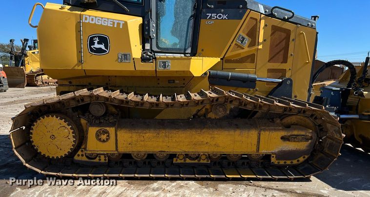 image for item DQ2268 2018 John Deere 750K LGP  dozer
