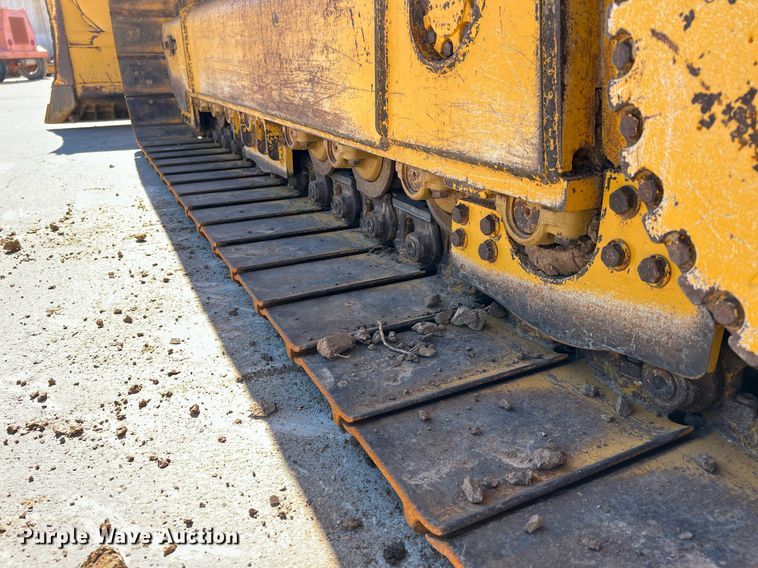 image for item DQ2268 2018 John Deere 750K LGP  dozer