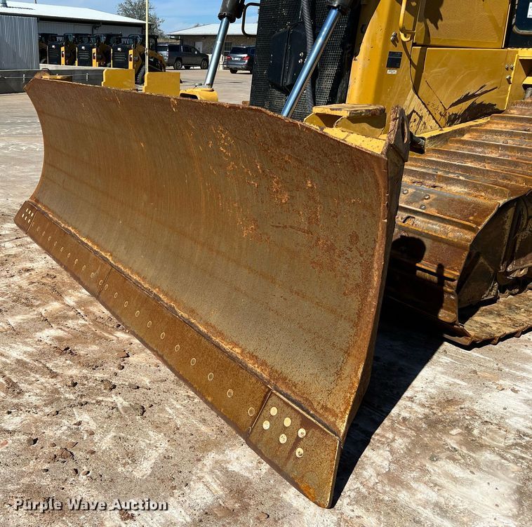 image for item DQ2269 2018 Caterpillar D6T LGP  dozer