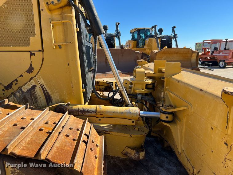 image for item DQ2269 2018 Caterpillar D6T LGP  dozer