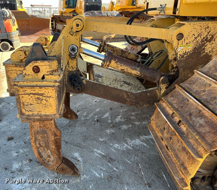 image for item DQ2269 2018 Caterpillar D6T LGP  dozer